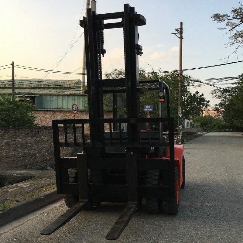 Xe nâng dầu CPCD60T8 6 tấn nâng cao 5000mm 15 Xe Nâng Dầu Cpcd60t8 6 Tấn
